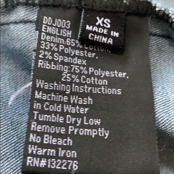 Denim jacket - Picture 5 of 6